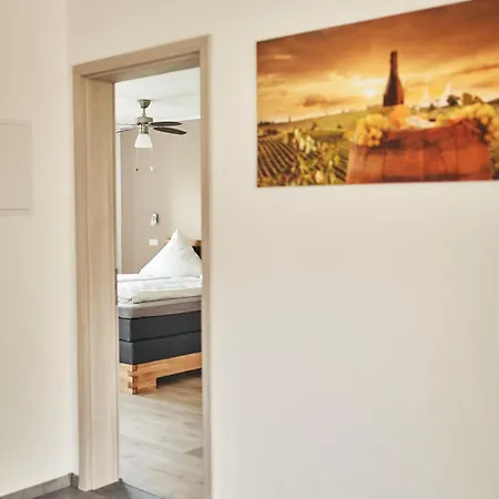 Apartment Ferienwohnung Stadecken-Elsheim