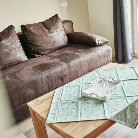 Apartment Ferienwohnung *